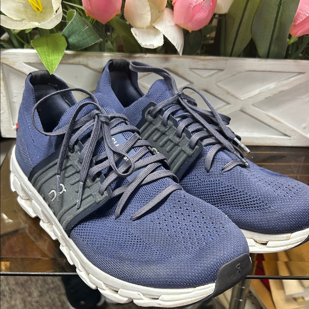 On Running Men's Blue and Gray Sneakers